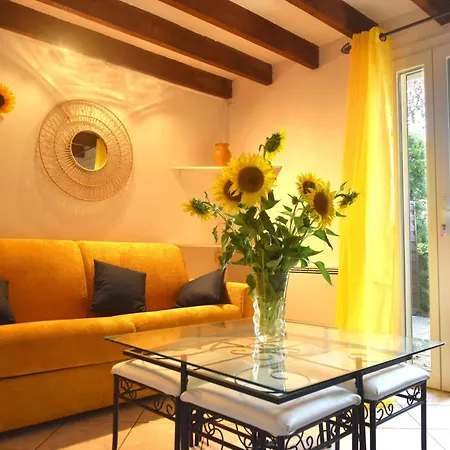 Repos Et Tranquillite - Super Calme De La Campagne - Clim - Grande Piscine Partagee Au Sel - Deco Cosy Confort - Proche Commodites * Montélimar